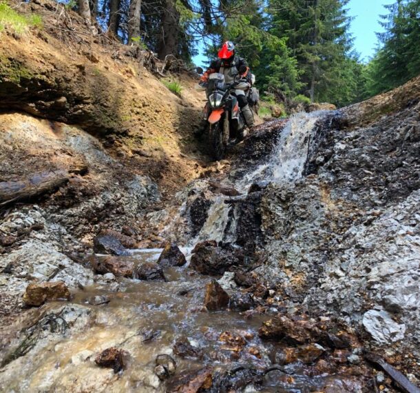 Zážitkové jazdy na ADV a Enduro motocykli